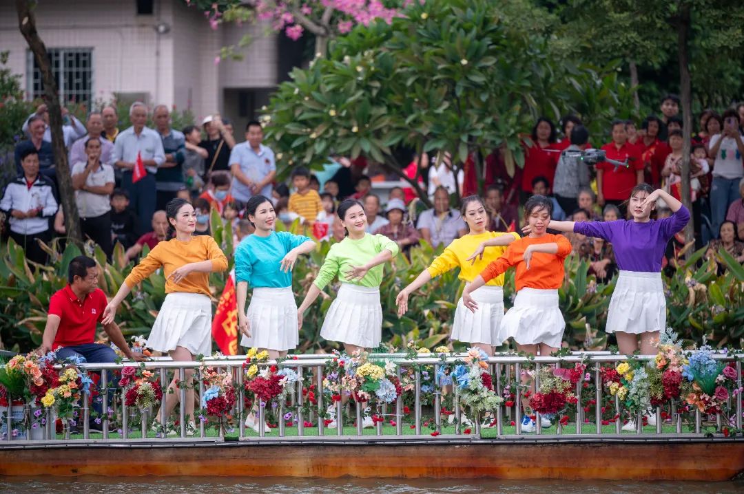 燃動(dòng)金秋 | 草艇競(jìng)渡，奪人風(fēng)采彰顯非遺文化瑰寶之韻(圖6)